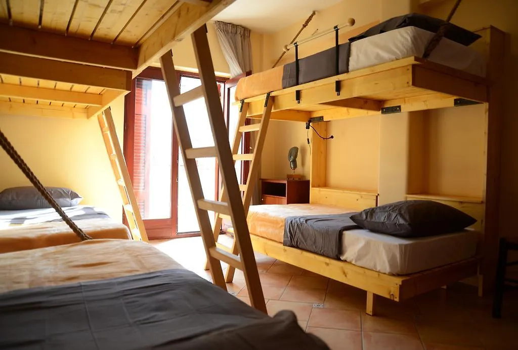 Crossroads Hostel Salonic