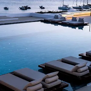 **** Hotel Manoula's Beach Mykonos Griekenland